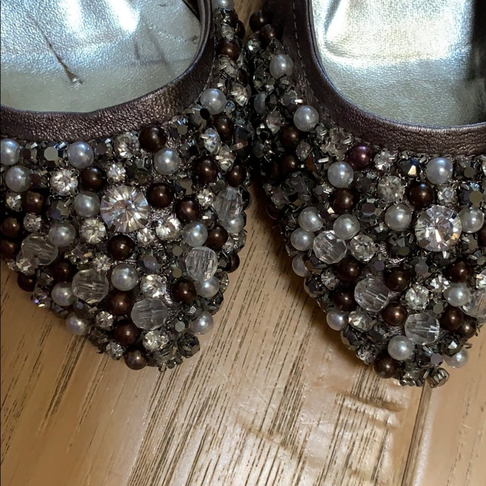 Shoes - Picture 3 of 4